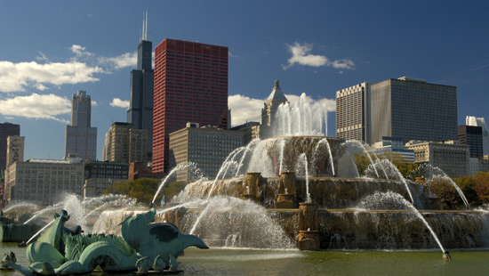 Buckingham Fountain in Grant Park